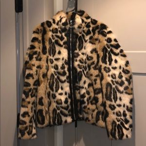🐆 Leopard Faux Fur Coat (L)🐾